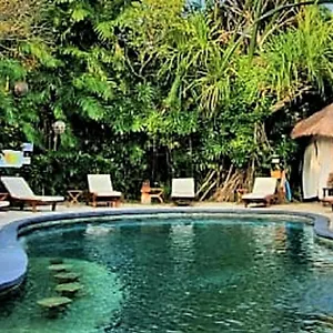 https://puri-cendana-resort-bali.hotelsseminyak.net