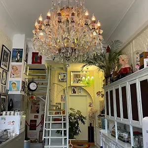 https://bb-urban-dreams.hotelsghent.com